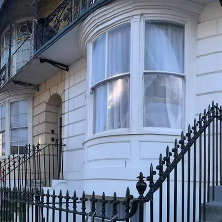 Moat Stays Victorian, Sea View! Ramsgate Extérieur photo