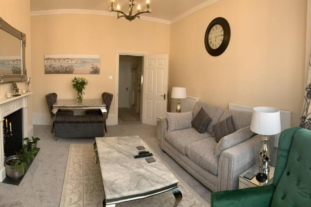 Moat Victorian, Sea View! Apartment *
