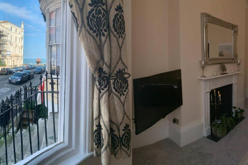 Moat Victorian, Sea View! Apartment