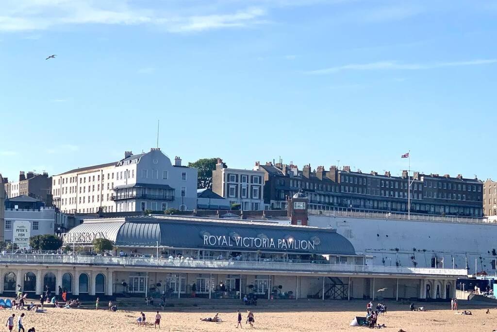 Moat Victorian, Sea View! Apartment Ramsgate